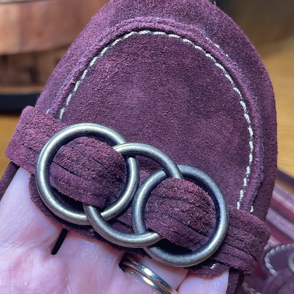 MOSSIMO SUEDE BURGUNDY SLIP ON SHOES - Picture 12 of 14